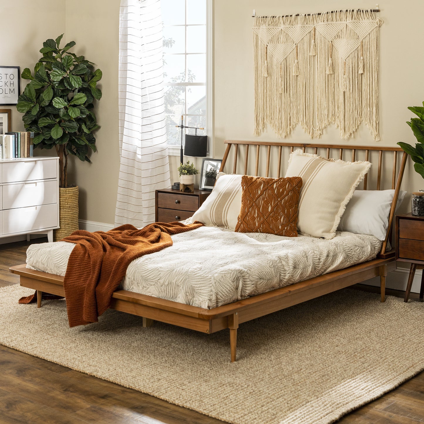 Mid-century Modern Solid Wood Queen Platform Bed Frame With Spindle Headboard - Caramel - As Pic