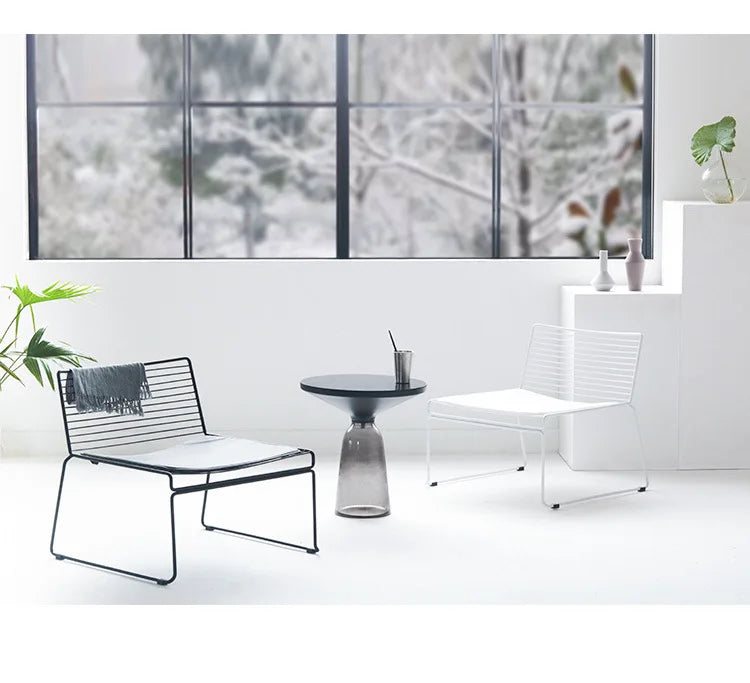 Leisure Chair With Linear Back and Seat