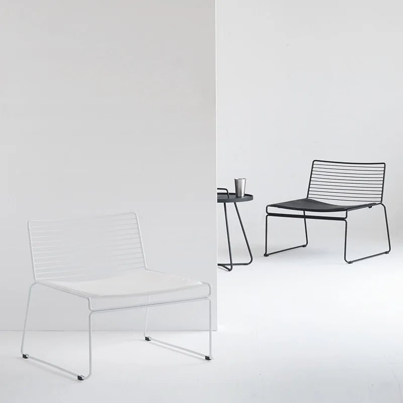 Leisure Chair With Linear Back and Seat
